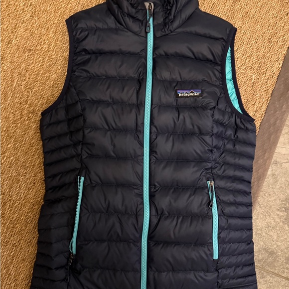 Women’s Patagonia down sweater vest - Picture 1 of 2